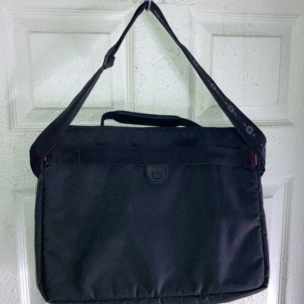 Swiss Gear Authentic Black Leather Laptop Bag Carring Case Work School 2 Pocket